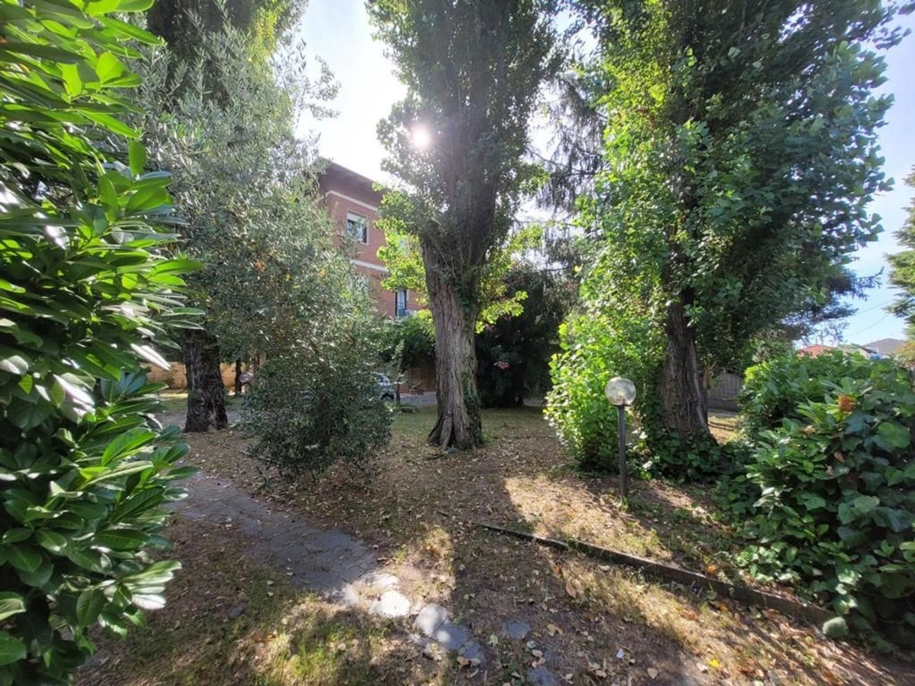 16 rooms Villa in Pietrasanta, Italy No. 178348
