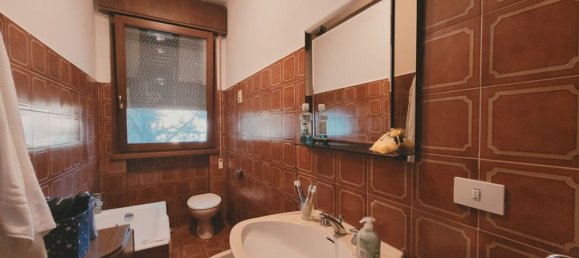 16 rooms Villa in Pietrasanta, Italy No. 178348 30