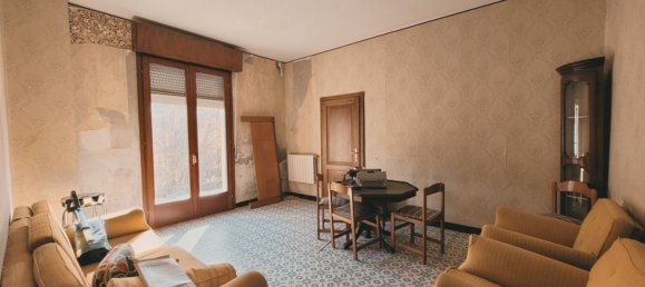 16 rooms Villa in Pietrasanta, Italy No. 178348 10