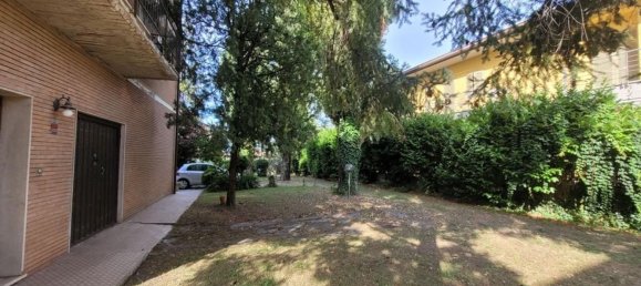 16 rooms Villa in Pietrasanta, Italy No. 178348 4