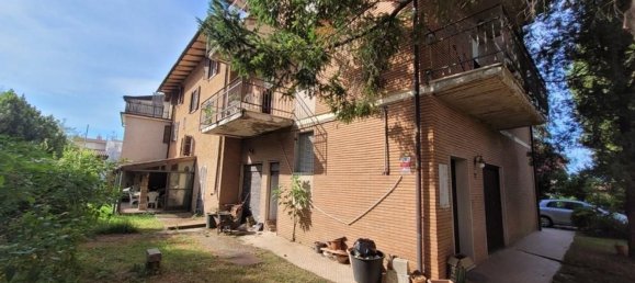 16 rooms Villa in Pietrasanta, Italy No. 178348 5