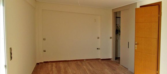 Недвижимость 190м² в Вула, Вари-Вула-Вулиагмени, Восточная Аттика, Аттика, Греция № 7445 12