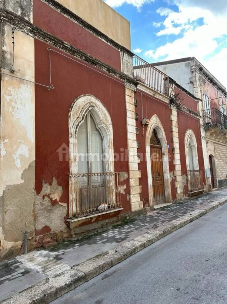 10 chambres Villa à Pachino, Italy No. 68339