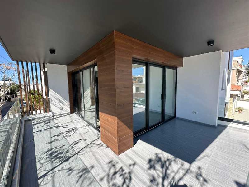 Apartamento de 3 dormitorios en Limassol, Cyprus No. 14147