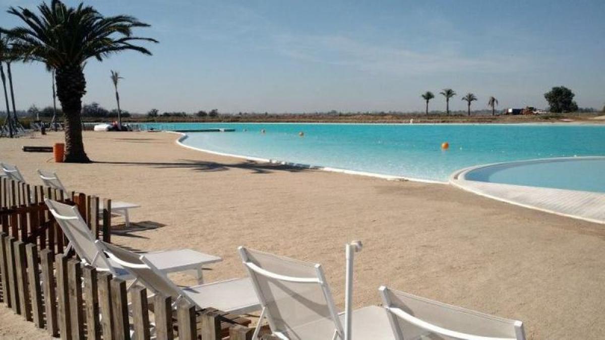  Land in Ezeiza, Argentina No. 42741