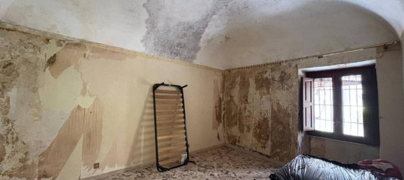 4-Zimmer Villa in Trecastagni, Italy, Nr. 102137 9