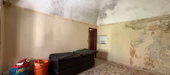 4-Zimmer Villa in Trecastagni, Italy, Nr. 102137 10