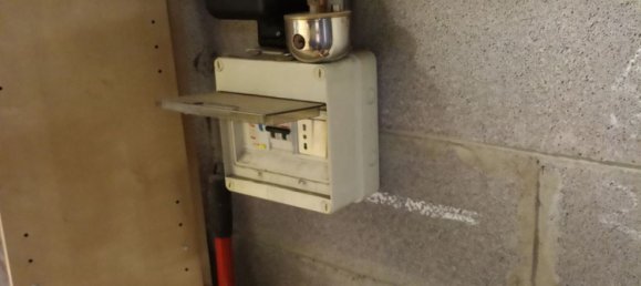 14m² Garage in Pomezia, Italy No. 284705 2