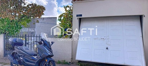 2 bedrooms House in Rochefort, France No. 336228 9