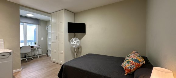 7 bedrooms Apartment in Zaragoza, Spain No. 168250 2