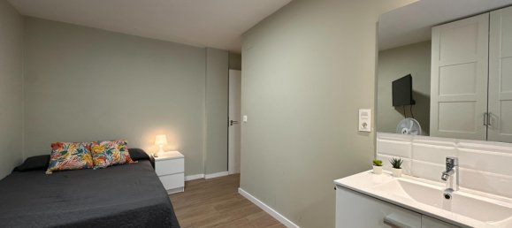 7 bedrooms Apartment in Zaragoza, Spain No. 168250 18