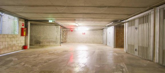 13m² Garage in Novara, Italy No. 29074 10