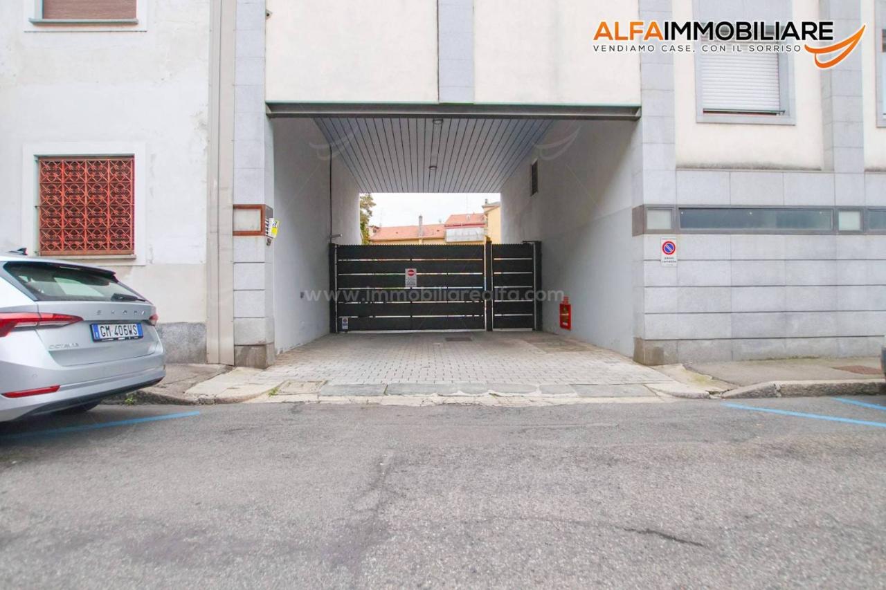 13m² Garage in Novara, Italy No. 29074