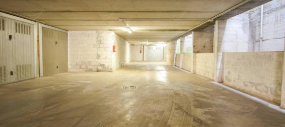 13m² Garage in Novara, Italy No. 29074 5