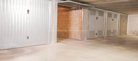 13m² Garage in Novara, Italy No. 29074 6