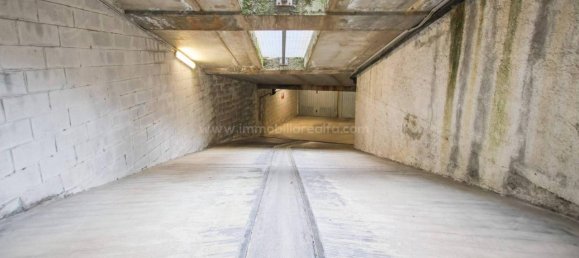 13m² Garage in Novara, Italy No. 29074 4