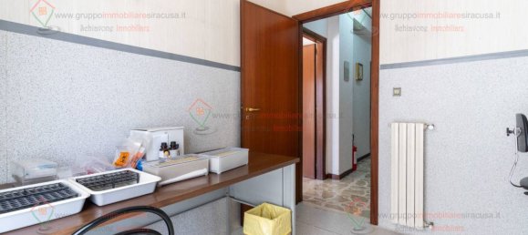 4 bedrooms Apartment in Syracuse, Italy No. 353453 14