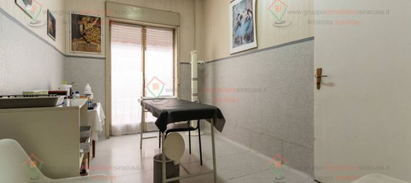 4 bedrooms Apartment in Syracuse, Italy No. 353453 7