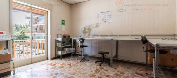 4 bedrooms Apartment in Syracuse, Italy No. 353453 11