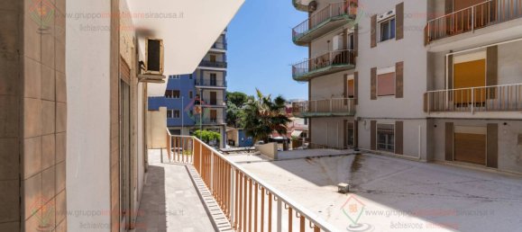 4 bedrooms Apartment in Syracuse, Italy No. 353453 23