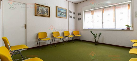 4 bedrooms Apartment in Syracuse, Italy No. 353453 2