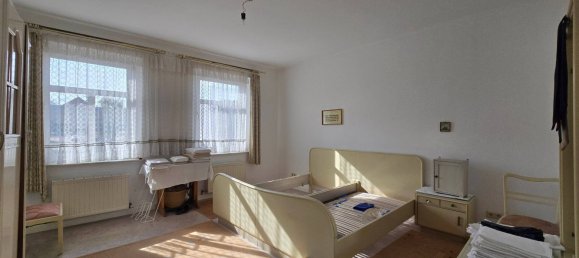 4-salle Maison de ville à Halle, Germany No. 198675 18