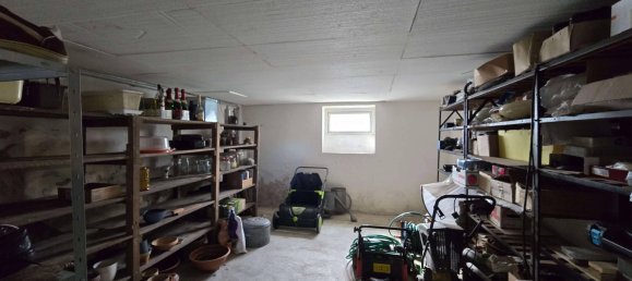 4-salle Maison de ville à Halle, Germany No. 198675 27