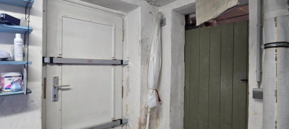 4-salle Maison de ville à Halle, Germany No. 198675 35