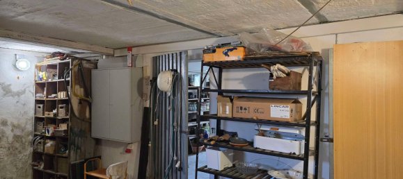 4-salle Maison de ville à Halle, Germany No. 198675 34