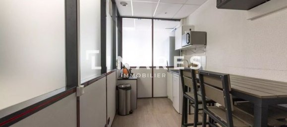 Gewerbliche Immobilie in Marseille, France 131m², Nr. 287523 5
