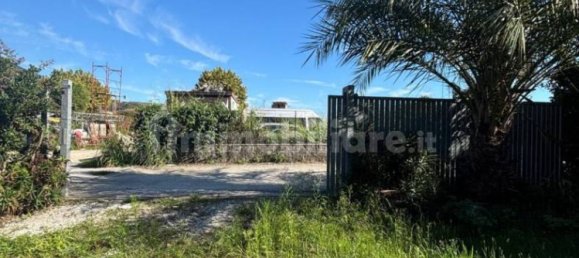 3 Schlafzimmer Haus in Pietrasanta, Italy, Nr. 354263 9