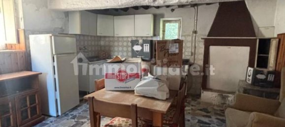 3 Schlafzimmer Haus in Pietrasanta, Italy, Nr. 354263 3