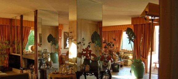 13 rooms House in Turin, Italy No. 45399 3