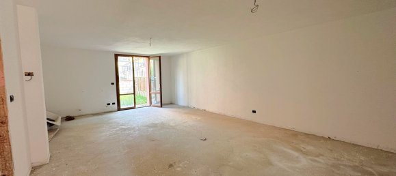 5 bedrooms House in Loiano, Italy No. 376776 5