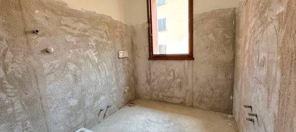 5 bedrooms House in Loiano, Italy No. 376776 13