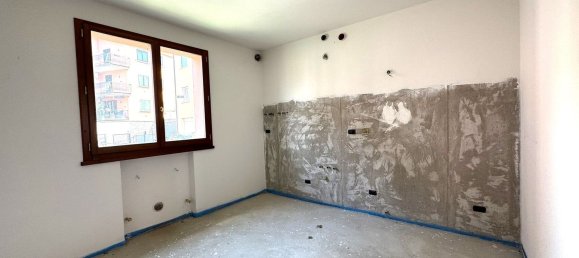 5 bedrooms House in Loiano, Italy No. 376776 11