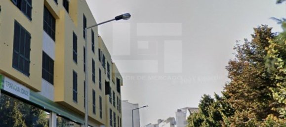 208m² Commercial property in Beja, Portugal No. 38597 3