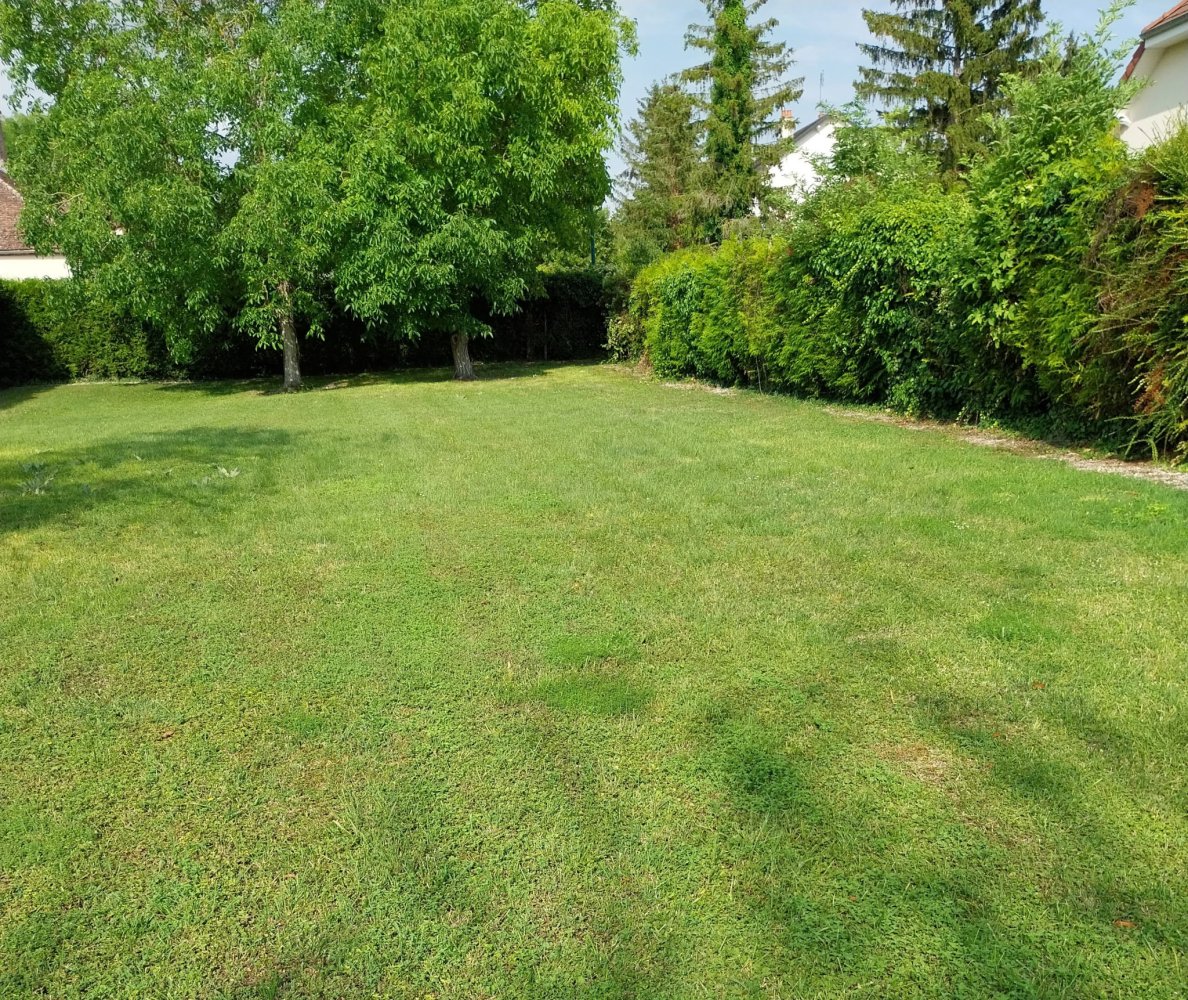 Terreno em Villacerf, France N.º 95409