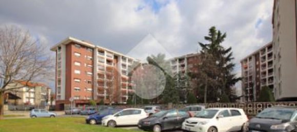 2 bedrooms Apartment in Beinasco, Italy No. 315706 2