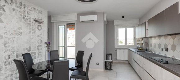 2 bedrooms Apartment in Beinasco, Italy No. 315706 5