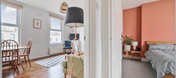 2 bedrooms Apartment in London, United Kingdom No. 7591 11