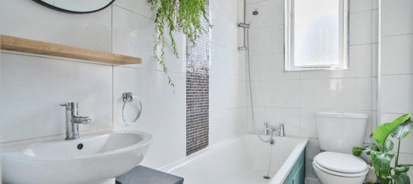 2 bedrooms Apartment in London, United Kingdom No. 7591 10