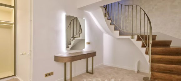 2 bedrooms Apartment in Paris, France No. 167888 16