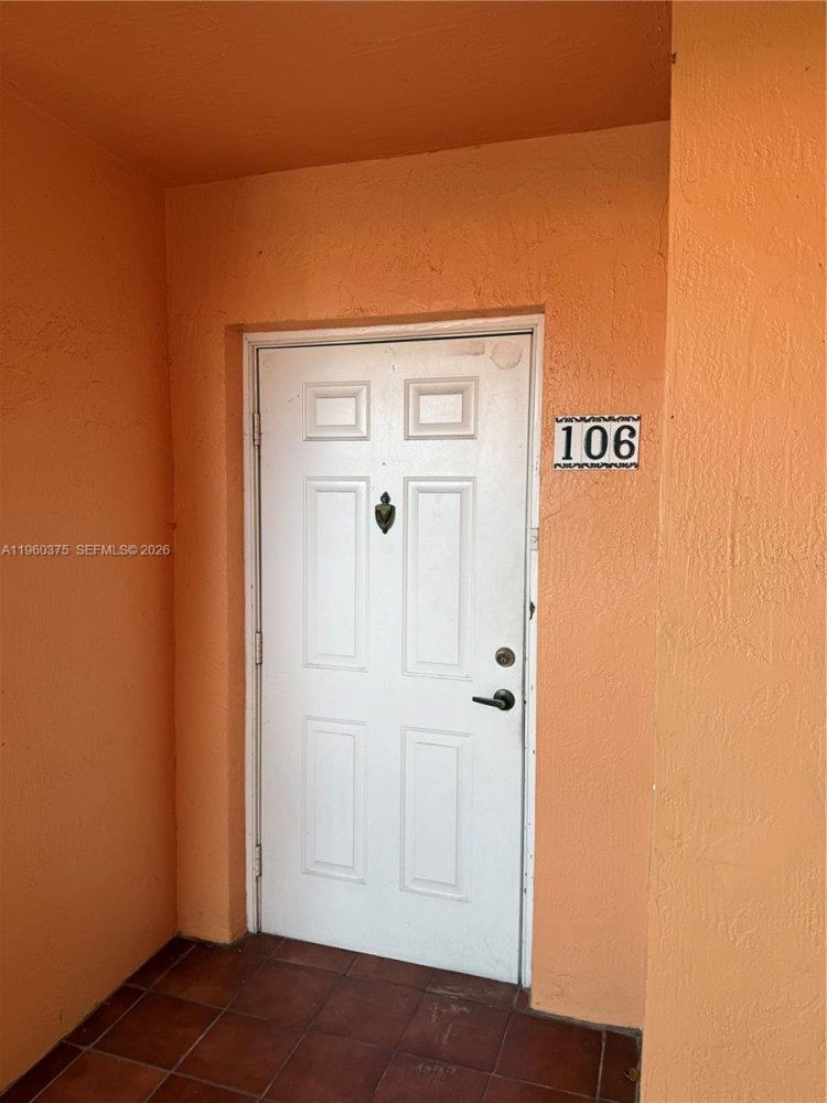 2 dormitorios propiedad comercial en venta en Miami, Miami-Dade, Florida, USA № 614391