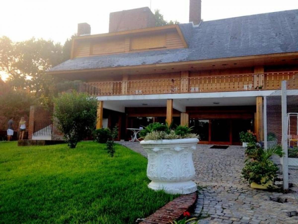 4 Schlafzimmer Haus in San Fernando, Argentina, Nr. 6636