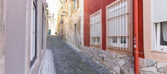 668m² Building in Lisbon, Portugal No. 59173 35