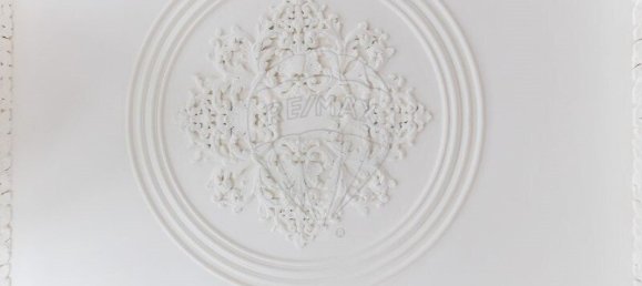 668m² Building in Lisbon, Portugal No. 59173 11