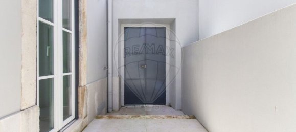 668m² Building in Lisbon, Portugal No. 59173 46