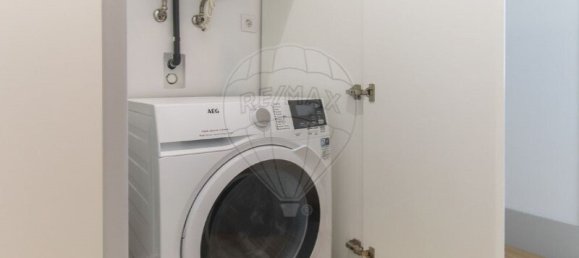 668m² Building in Lisbon, Portugal No. 59173 42