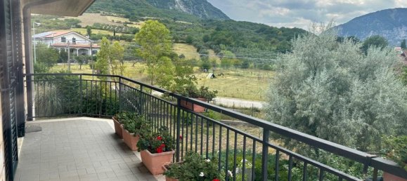 3 Schlafzimmer Villa in Tocco da Casauria, Italy, Nr. 332800 8